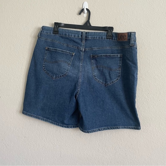 Lee Denim Jean shorts casual woman everyday summer size 20M longer length - Picture 7 of 8